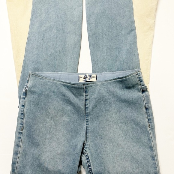 We The Free Womens Light Wash Cream Colored Velvet Panel Penny Pull On Flare - Picture 3 of 9